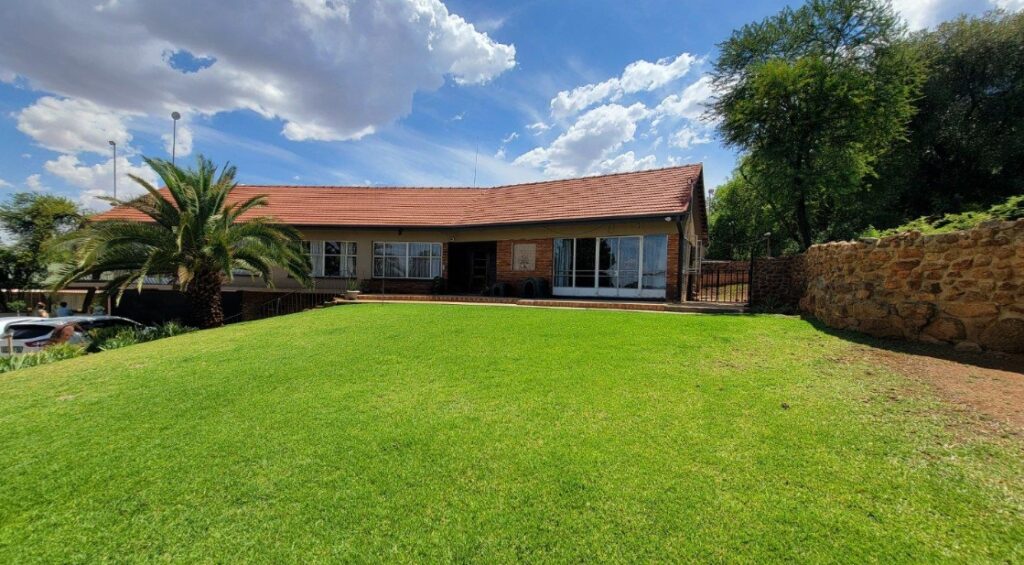 Four bedrooms. Eight flats. One title deed.